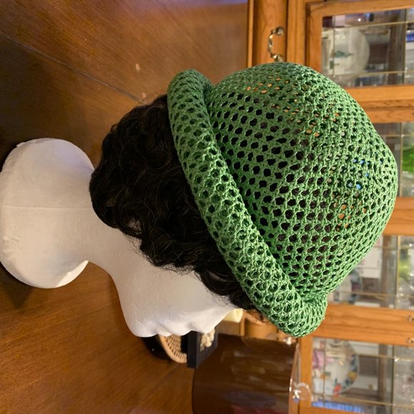 Hat - Picture 2 of 4